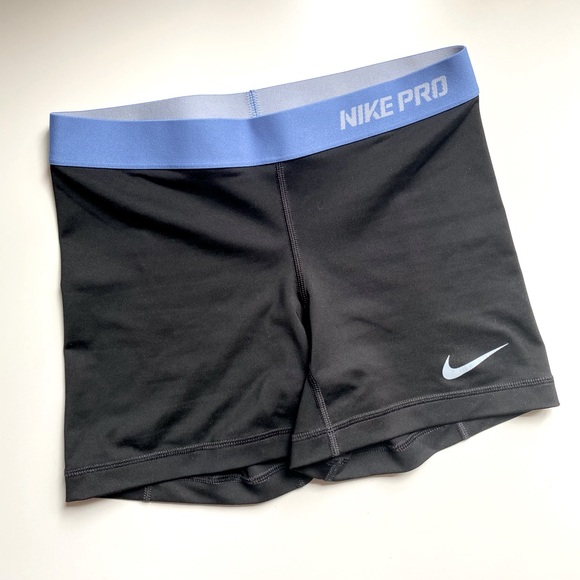 ❌SOLD❌Nike Pro 3” Shorts